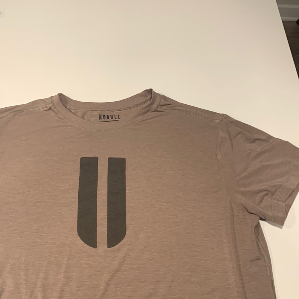 NOBULL project shirt